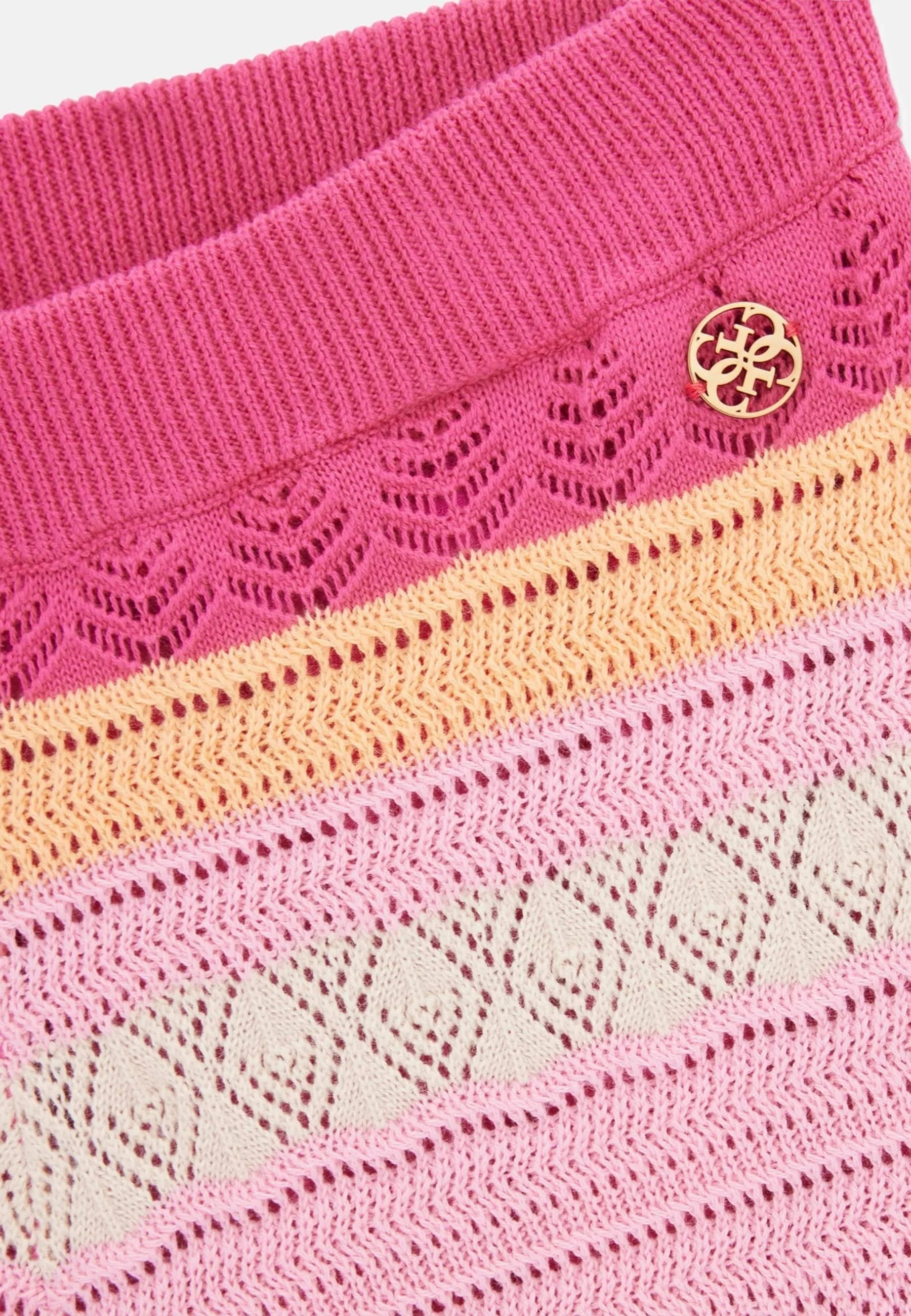 Pantaloni palazzo all'uncinetto